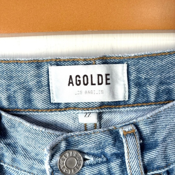 Agolde 90's Mid Rise Loose Fit in Captured - Picture 9 of 11